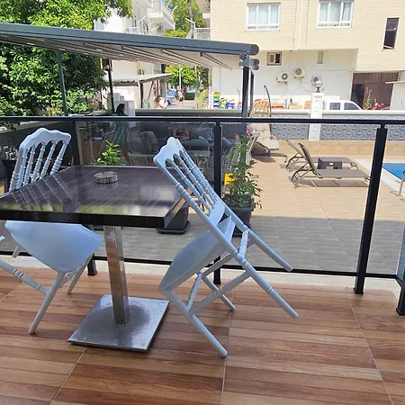 World Cities Apartahotel