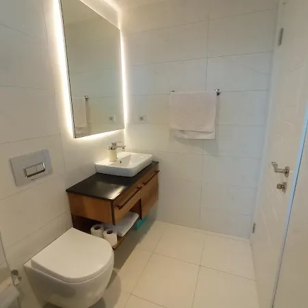 World Cities Aparthotel