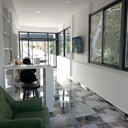 World Cities Aparthotel