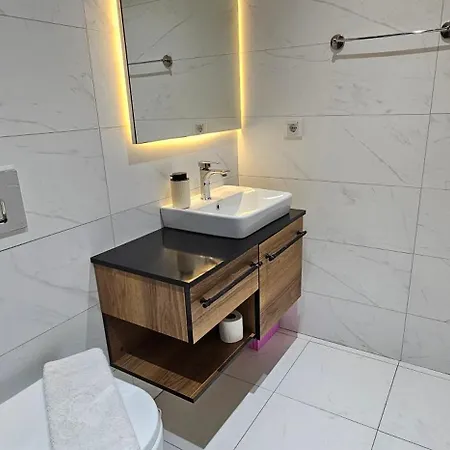 World Cities 4*