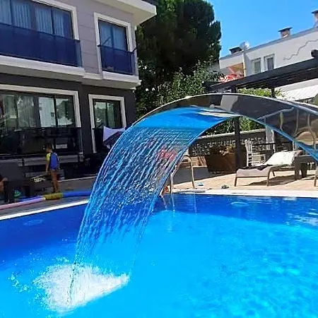 Aparthotel World Cities 4*