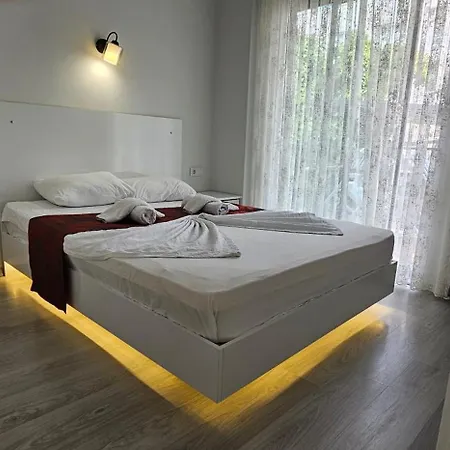 World Cities Aparthotel Kemer