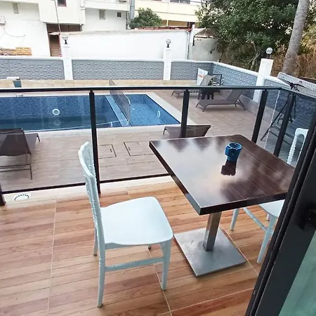 World Cities Apartmanhotel 4*